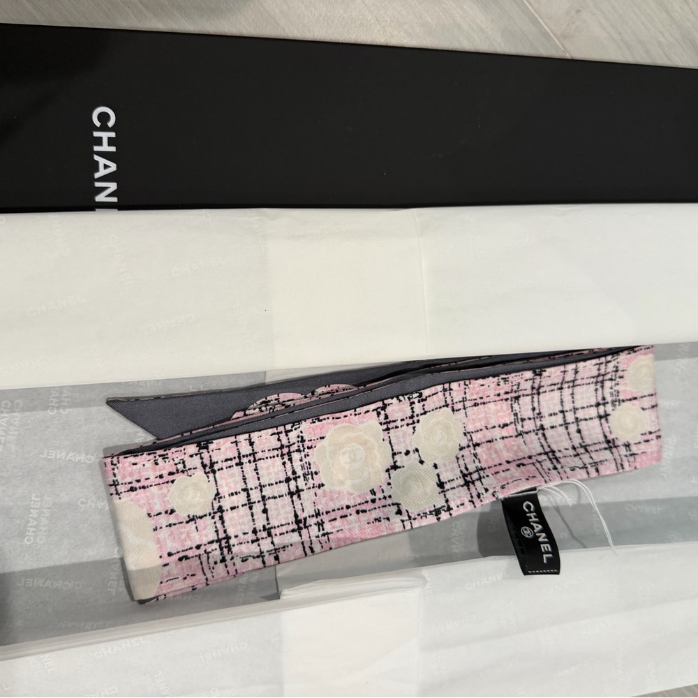 CHANEL Pink and Black Scarf